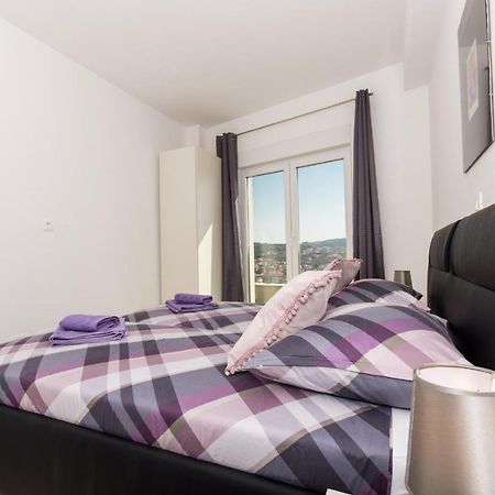 Apartment Julia Трогир Экстерьер фото
