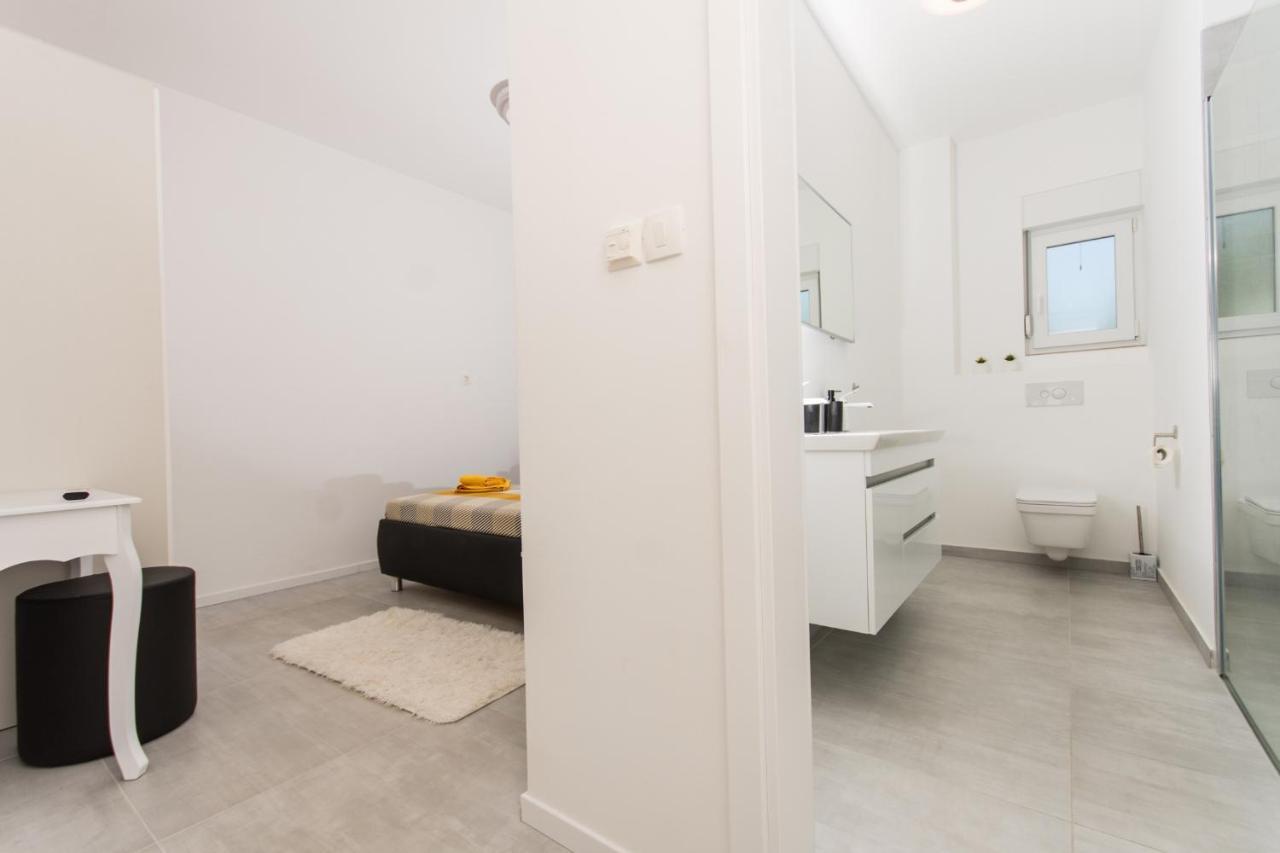 Apartment Julia Трогир Экстерьер фото